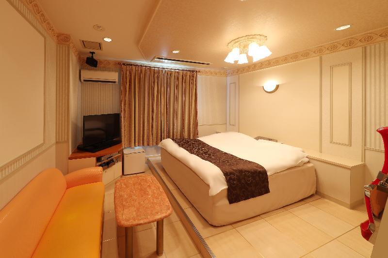 Hotel Fine Garden Matsuzaka II (Adults Only) Matsusaka Exterior photo